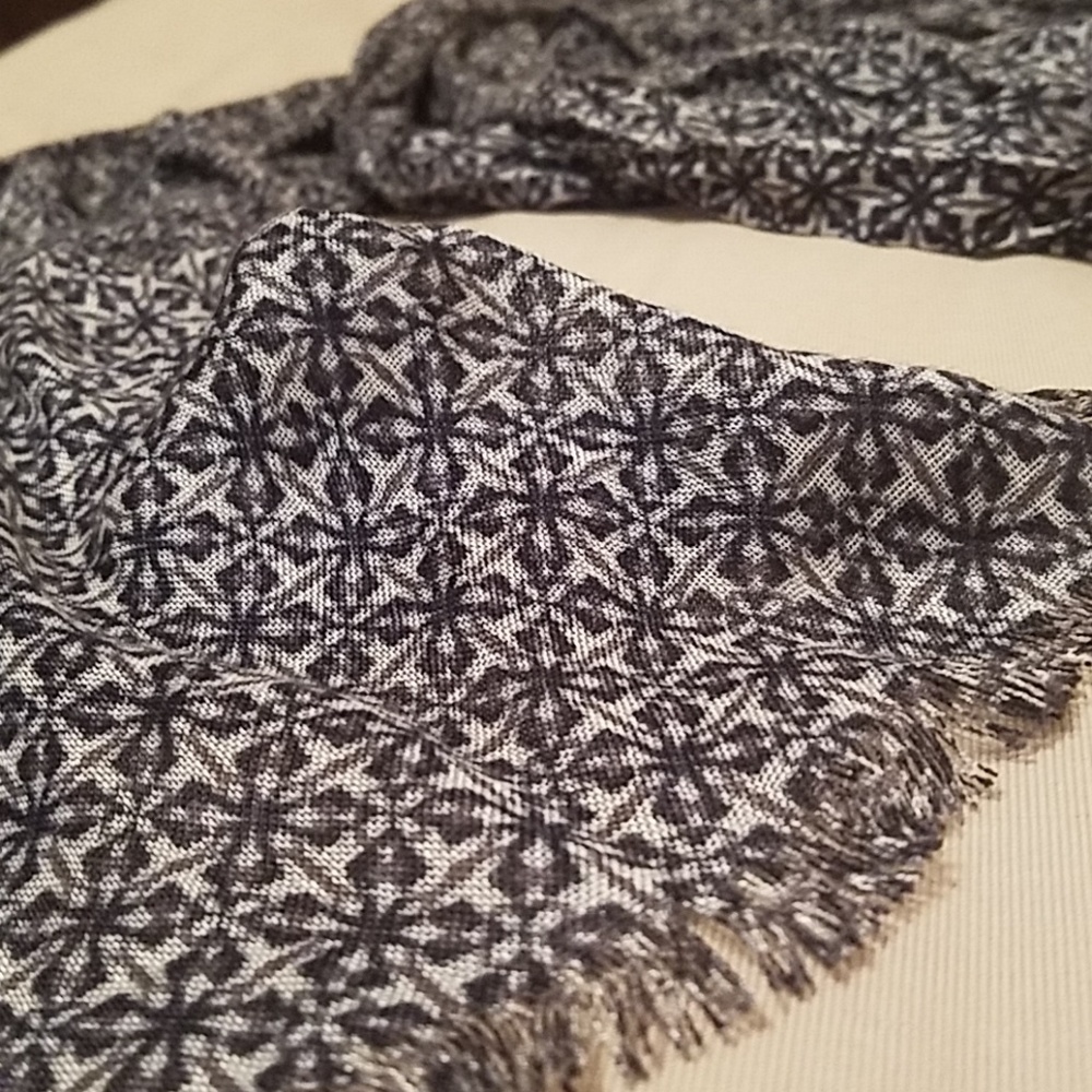 Scarf! FREE WITH ANY PURCHASE!